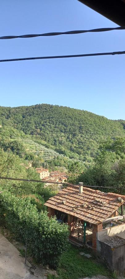 Al Casale Da Rossana Vila Santo Bagnena Exterior foto
